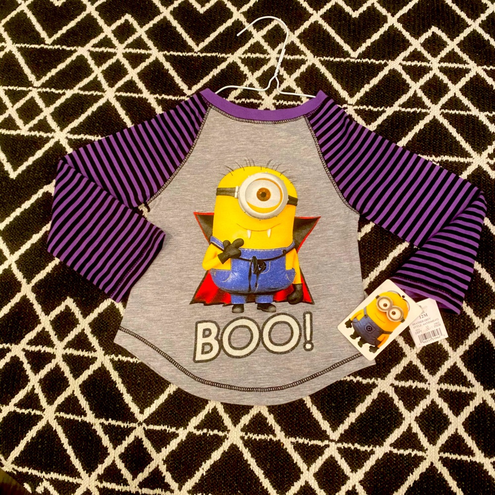 NWT Minions Boo! Stripe Sleeve Halloween T-Shirt